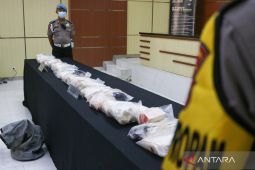 Prancis sita 3,3 ton kokain  di perairan Atlantik