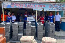 Pertamina salurkan bantuan pemulihan infrastruktur pascagempa Bitung