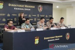 Polda Metro Jaya hentikan penyidikan kasus tiga tersangka kasus laporan ijazah palsu Jokowi