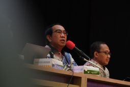 Rektor Universitas Hasanuddin ultimatum sanksi pemecatan bagi pengawas UTBK curang