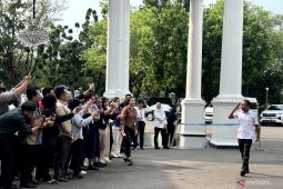 Presiden Prabowo perintahkan Bahlil segera tindak tambang ilegal di kawasan hutan