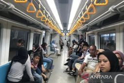LRT Sumsel tambah 98 perjalanan dukung "car free night" di Palembang pada Sabtu malam