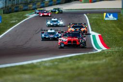 WRT 32 start kelima di Imola usai kualifikasi terhenti red flag