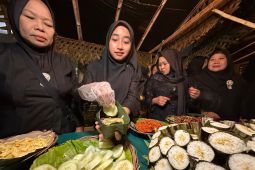 Pemkab Banyuwangi berkomitmen lestarikan kuliner masyarakat Osing