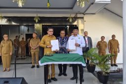 Perkuat literasi madrasah, Pemkot Ambon-Kemenag kerja sama penyediaan buku