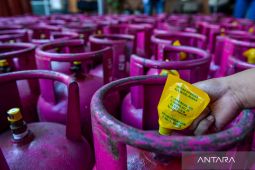 Harga LPG 12 kg naik jadi Rp228 ribu dari sebelumnya Rp192 ribu per tabung