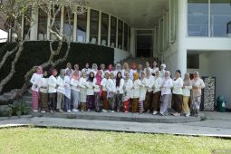 Komunitas ISP memperingati Hari Kartini dengan tema edukasi dan budaya