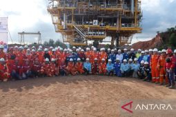 Topside anjungan Manpatu PHM dikapalkan ke Kaltim