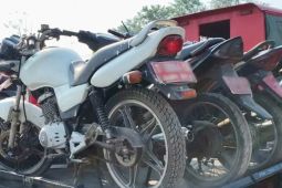 Pemkab Karawang raih Rp228 juta dari hasil lelang sepeda motor dinas