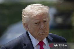 Pelaku penembakan di acara Trump bersenjata senapan gentel