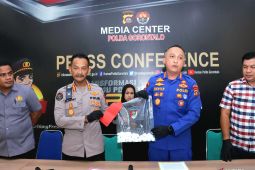 Polda Gorontalo gagalkan penyelundupan 1,9 ton sianida asal Filipina