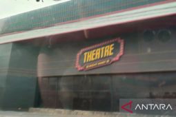Nasib eks Gedung Karawang Theater di persimpangan zaman