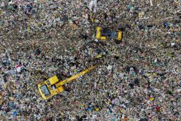 Pemkot Bandung targetkan menyetop "open dumping" ke TPA akhir 2026