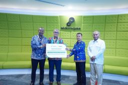 Masjid Daarul Ilmi PNJ dapat bantuan donasi Rp300 juta