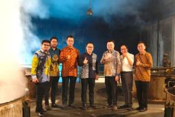 Kemenko Pemberdayaan Masyarakat pelajari tata kelola Koperasi Kana di Surabaya