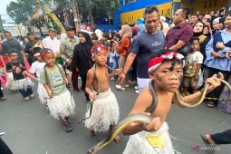 Pemkab Garut menggelar Gebyar Pesona Budaya di pusat kota