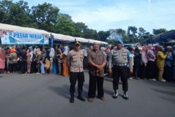 Polsek Pelaihari jaga stabilitas harga jelang Idul Adha