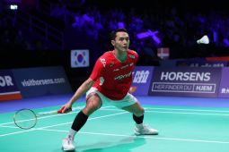 Menangi debut tunggal pertama, Jonatan bawa Indonesia ungguli Aljazair