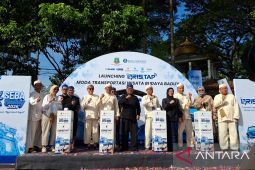 Dukung pariwisata Banten, Damri buka rute bus Serang-Badui Rp1 via QRIS