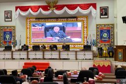 DPRD Babel paripurna penyampaian rekomendasi LKPJ TA-2025
