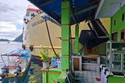Polisi sebut kapal tabrak permukiman di Banda akibat gangguan mesin