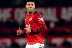 Carrick mainkan Casemiro dalam laga perpisahan di Old Trafford