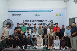 PLN percepat pembangunan listrik di wilayah timur Kalbar