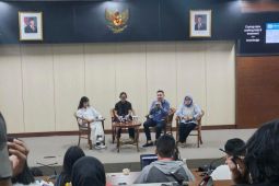 Kuliah Umum ILUNI FIB UI, Dr Ray Wagiu Basrowi tegaskan bahasa adalah Biomarker Psikologis