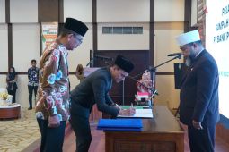 Gubernur minta direktur kepatuhan perkuat tata kelola Bank Bengkulu