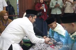 Bupati Paluta lepas 106 calon haji Tahun 2026