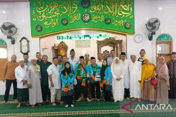 Masjid Al-Qurbah Pangkalpinang lepas 13 Jamaah  Calon Haji