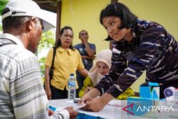 Kodaeral IX beri layanan kesehatan gratis pada ERB di Pulau Kur Tual