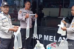 Polisi sita 200 liter sopi dalam razia di kawasan Passo Ambon