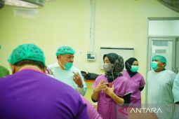 Kembalikan senyum anak-anak, Polres Nagan Raya gelar operasi bibir sumbing gratis