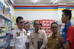 Eksekutif dan Legislatif Kotabaru sidak Minimarket