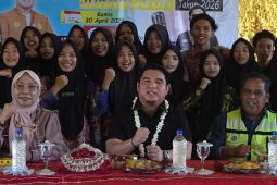 Ketua DPRD HSS ajak para pelajar jadi generasi cinta budaya literasi