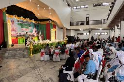 Pemkot Ambon beri uang saku bagi 461 calon haji Rp1 juta per orang