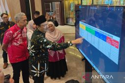 Mensos pastikan pengadaan sepatu siswa SR transparan