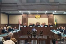 Mantan Ketua BPK hadir jadi ahli meringankan pada sidang kasus Nadiem