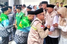 Pemkab Simalungun berangkatkan jamaah calon haji kloter 14