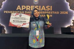 Inovasi pembiayaan daerah berkelanjutan bawa Kobar raih penghargaan Creative Financing