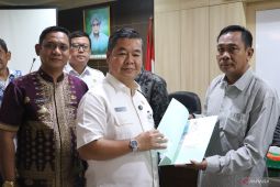 Kemendagri serahkan dokumen administrasi kependudukan korban kecelakaan kereta api