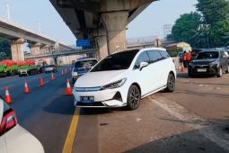 Jasamarga terapkan "contraflow" Tol Japek urai kepadatan kendaraan akibat pemeliharaan jalan