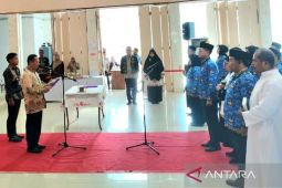 Bupati Sukamara minta PNS baru lebih bersemangat menjalankan tugas