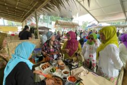 Tradisi budaya Pasar Pengabisan Depok perlu dijaga