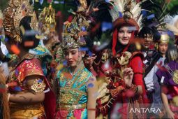 Pesona ragam budaya Indonesia di Bogor: Ribuan mahasiswa parade kenalkan identitas budaya nasional