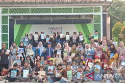 Badan Bahasa dukung kemajuan TBM Pekijing Serang bangun literasi
