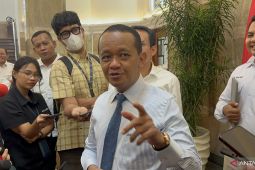 Menteri Bahlil tunda penerapan royalti tambang