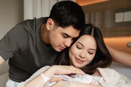Resmi jadi ayah, Al Ghazali bagikan potret perdana sang buah hati