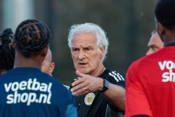 Rutten mundur dari kursi pelatih timnas Curacao jelang Piala Dunia